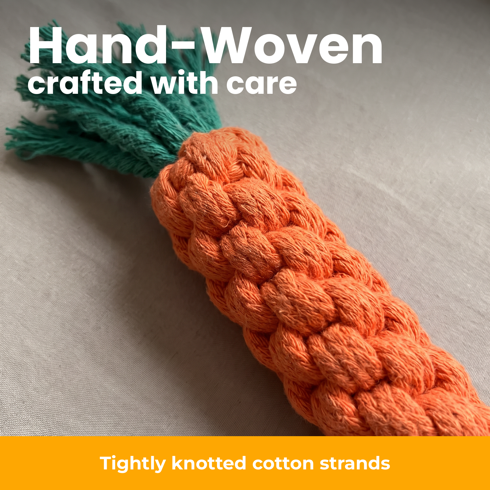 [en] Hand-woven cotton strands in detail